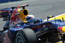 Load image into Gallery viewer, Formula One Gearbox Red Bull Racing RB5 - Seb Vettel - FIA Formula One Drivers&#39; World Champion Mark Webber F1-247
